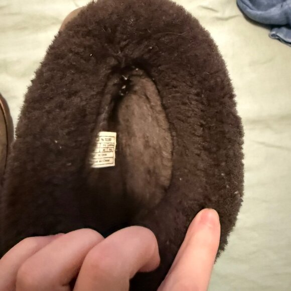 UGG folded over fur boots Size 9 - Picture 2 of 13